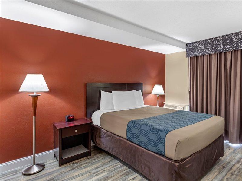 Econo Lodge Inn & Suites Old Saybrook - Westbrook מראה חיצוני תמונה