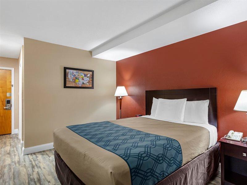 Econo Lodge Inn & Suites Old Saybrook - Westbrook מראה חיצוני תמונה