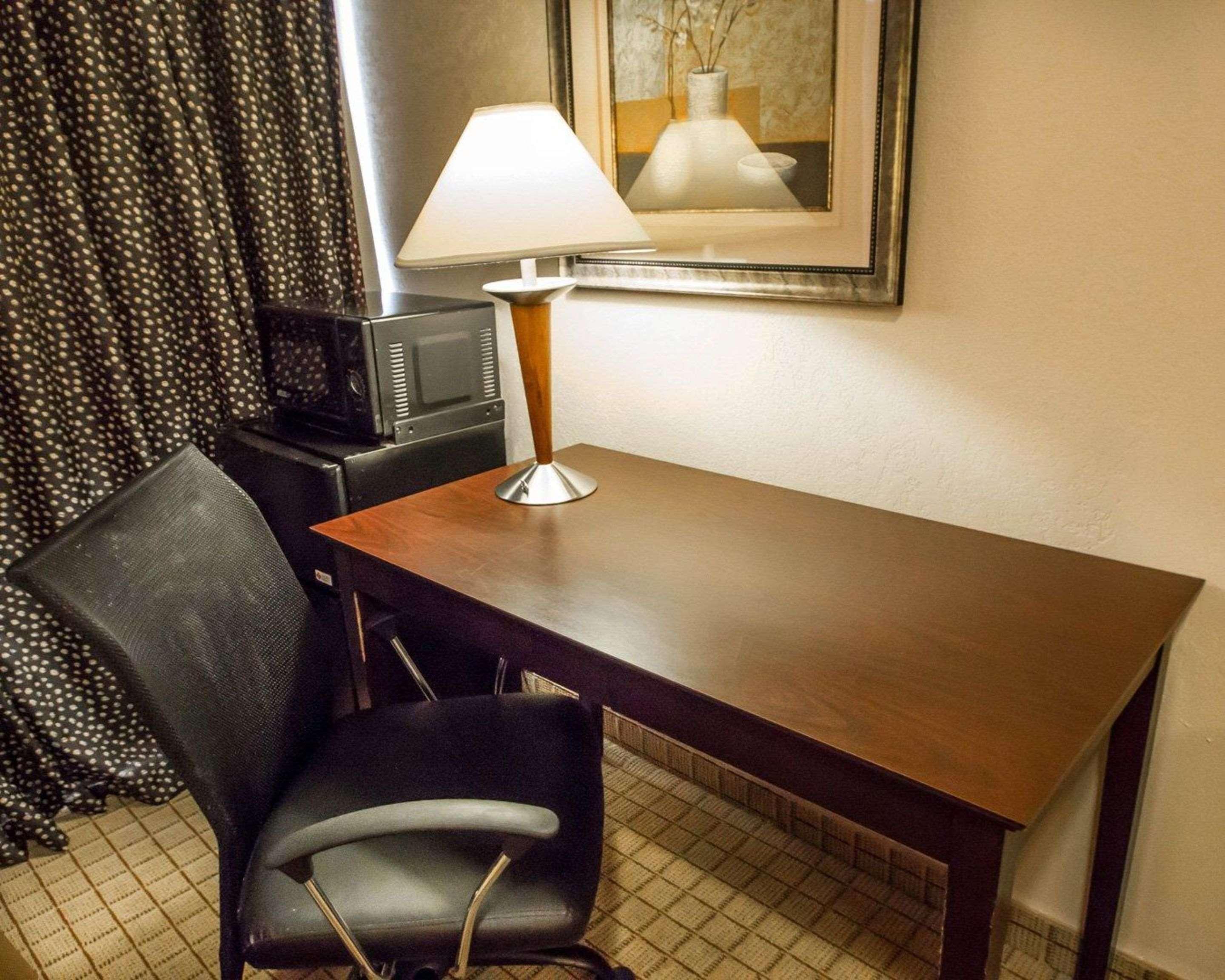 Econo Lodge Inn & Suites Old Saybrook - Westbrook מראה חיצוני תמונה