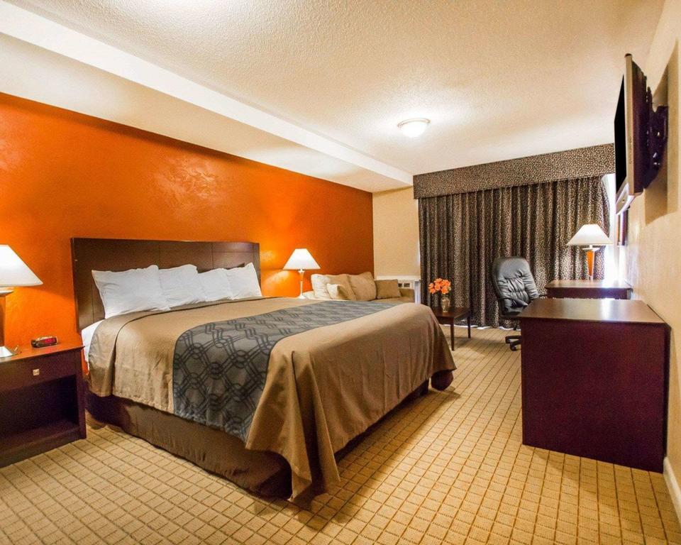 Econo Lodge Inn & Suites Old Saybrook - Westbrook מראה חיצוני תמונה