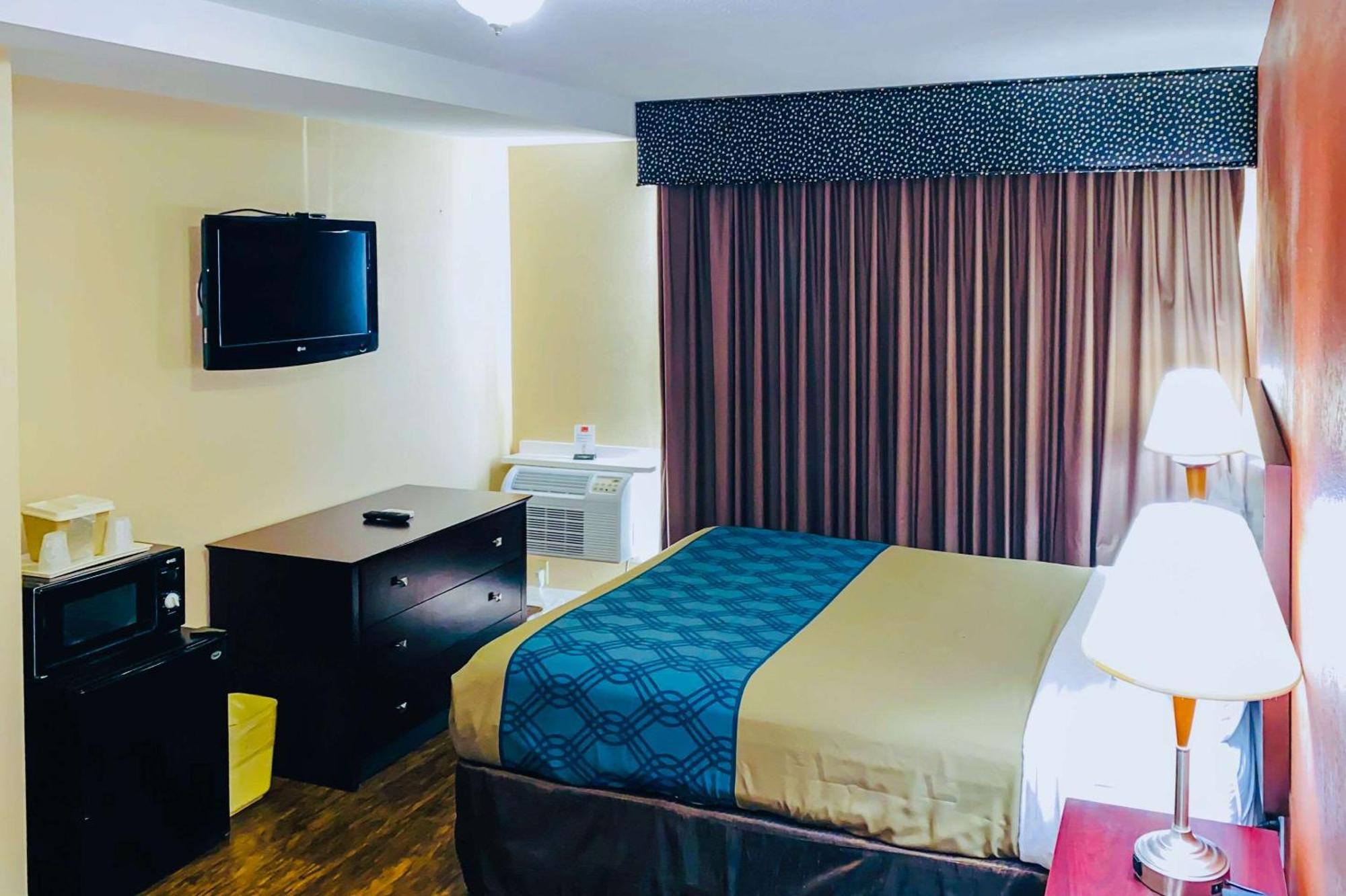 Econo Lodge Inn & Suites Old Saybrook - Westbrook מראה חיצוני תמונה