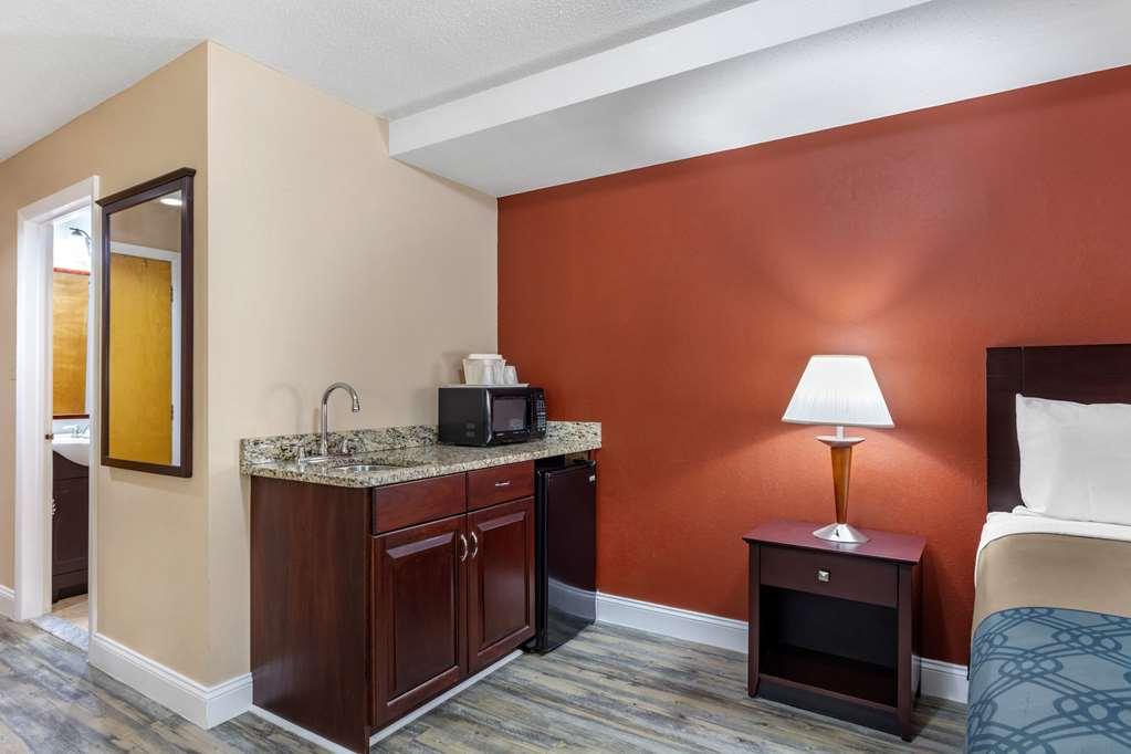 Econo Lodge Inn & Suites Old Saybrook - Westbrook חדר תמונה
